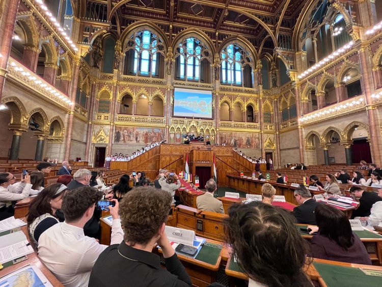 UNECO konferencia a Parlamentben